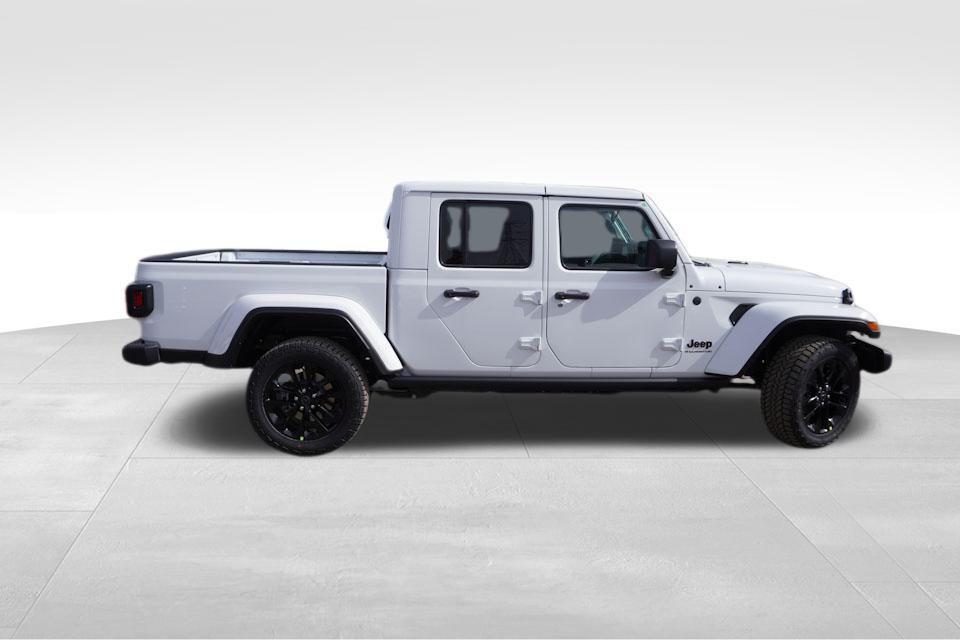new 2025 Jeep Gladiator car, priced at $38,068