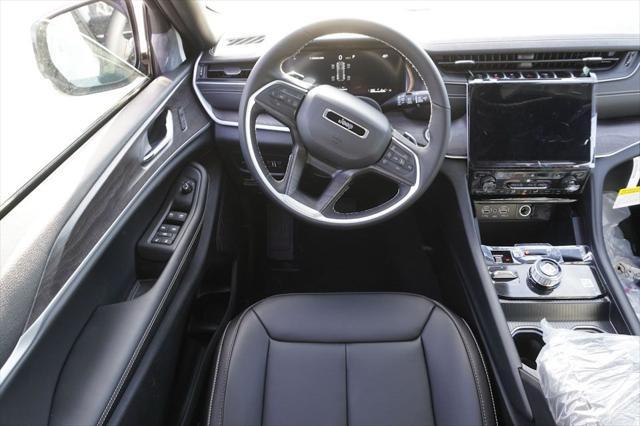 new 2025 Jeep Grand Cherokee car, priced at $41,949
