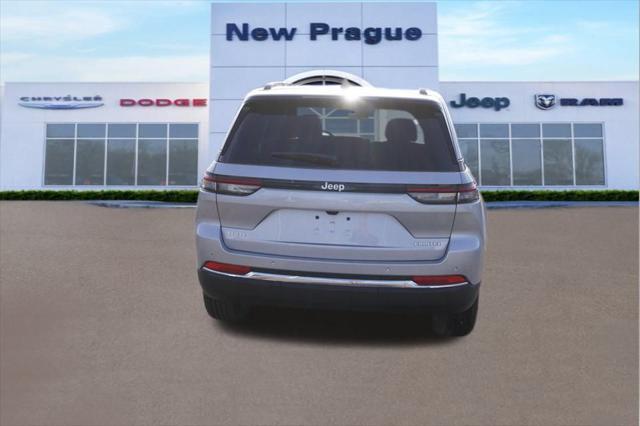 new 2025 Jeep Grand Cherokee car, priced at $41,949