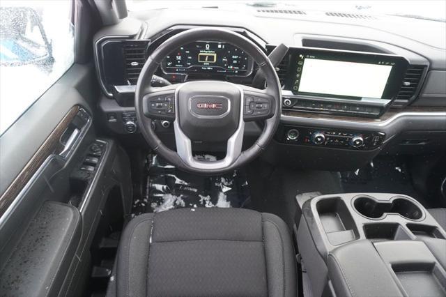 used 2022 GMC Sierra 1500 car, priced at $37,694