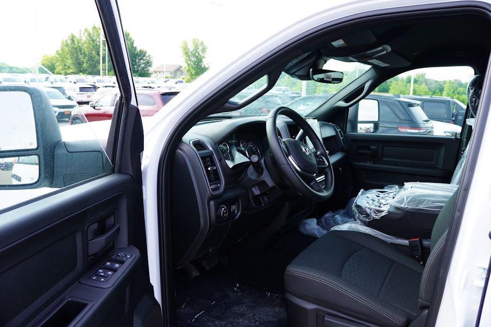 new 2025 Ram 2500 car, priced at $61,247