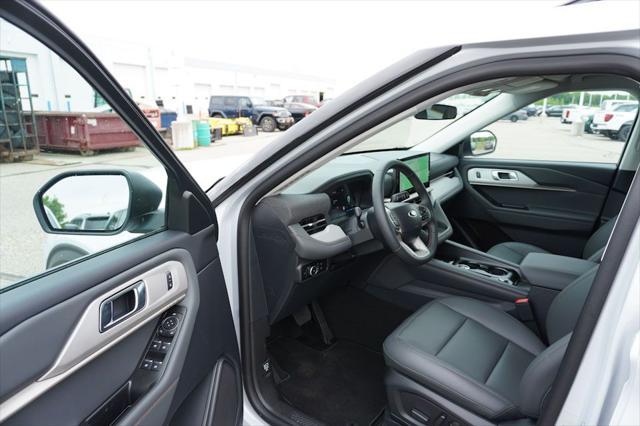 new 2025 Ford Explorer car, priced at $48,205