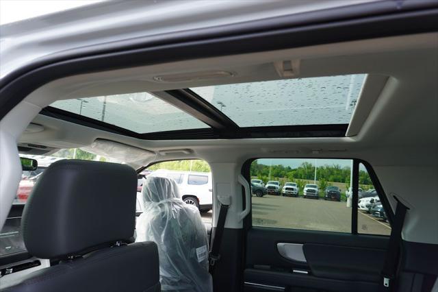 new 2025 Ford Expedition car, priced at $68,438