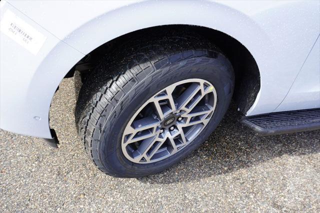 new 2025 Ford Expedition car, priced at $68,438