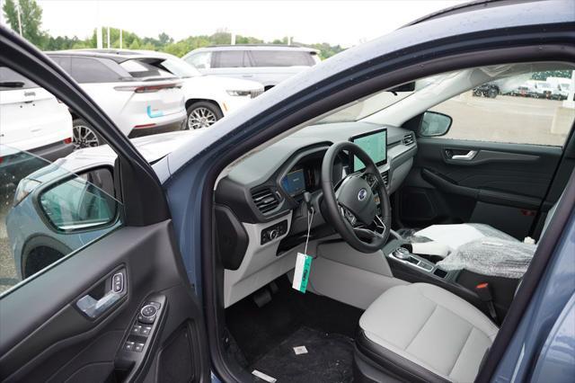 new 2025 Ford Escape PHEV car, priced at $31,853