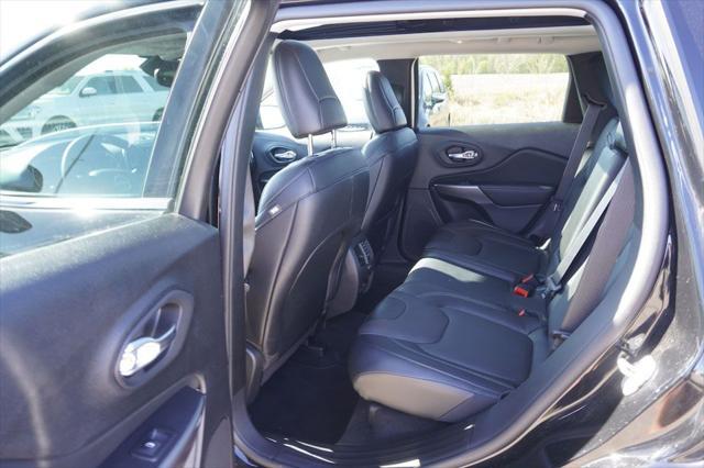 used 2022 Jeep Cherokee car, priced at $27,248