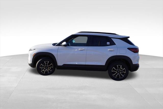 new 2025 Chevrolet TrailBlazer car, priced at $28,133