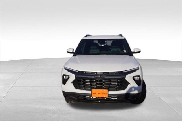 new 2025 Chevrolet TrailBlazer car, priced at $28,335