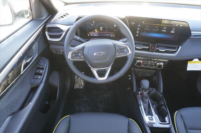 new 2025 Chevrolet TrailBlazer car, priced at $28,335