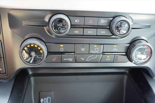 new 2025 Ford F-350 car, priced at $63,957