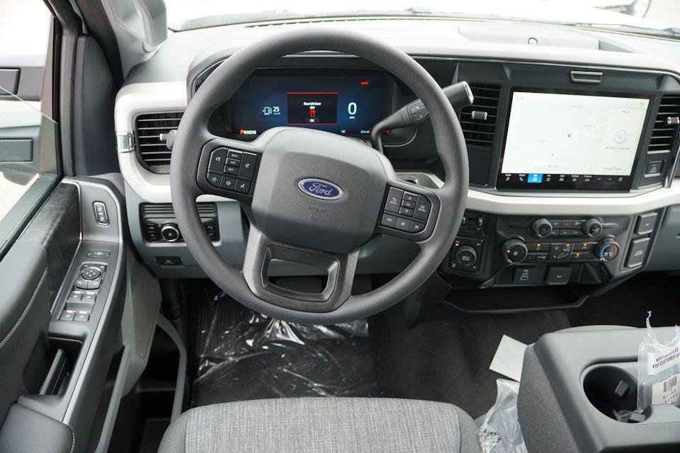 new 2025 Ford F-250 car, priced at $61,565