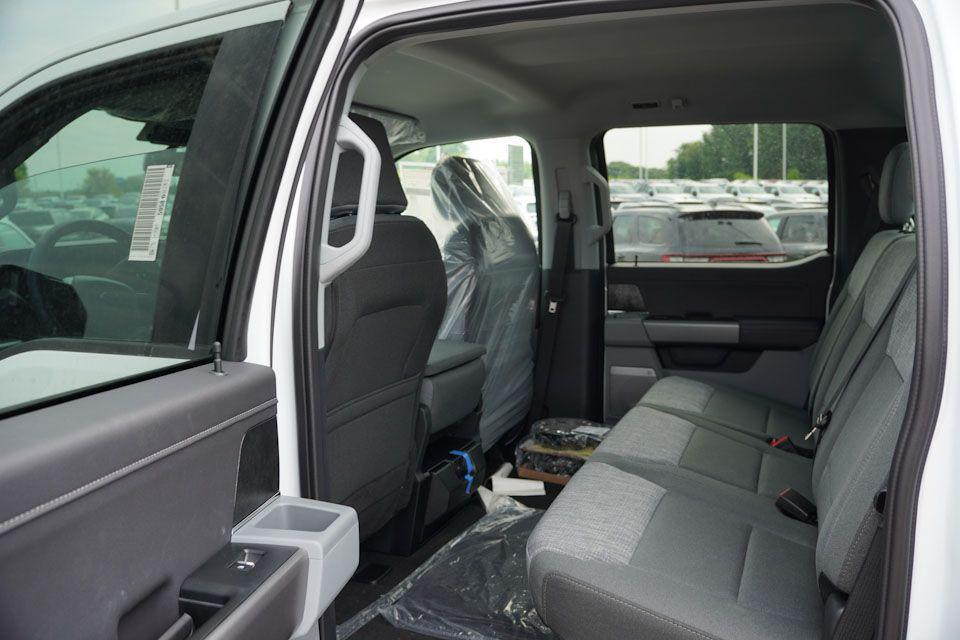 new 2025 Ford F-250 car, priced at $61,565