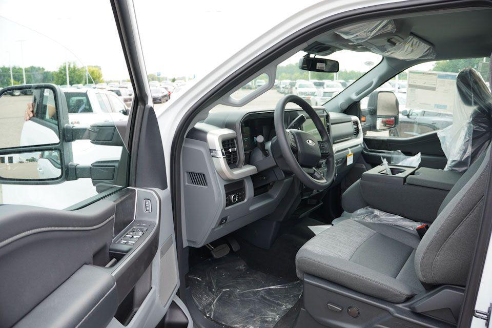 new 2025 Ford F-250 car, priced at $61,565
