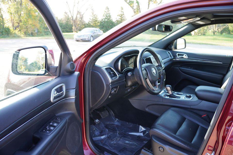 used 2020 Jeep Grand Cherokee car, priced at $21,087