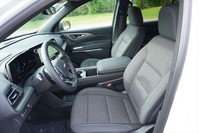 used 2025 Chevrolet Traverse car, priced at $41,779