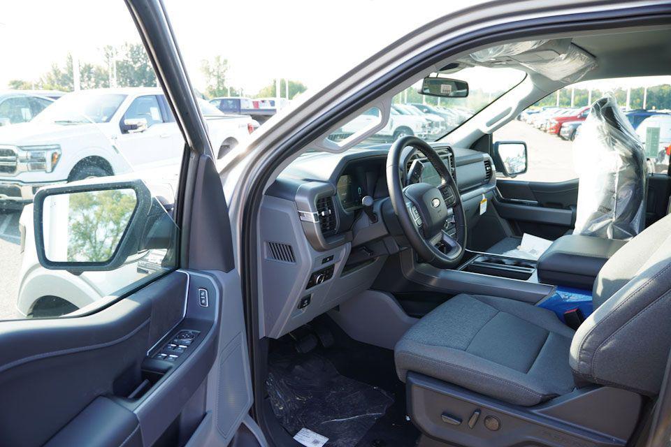 new 2025 Ford F-150 car, priced at $52,001