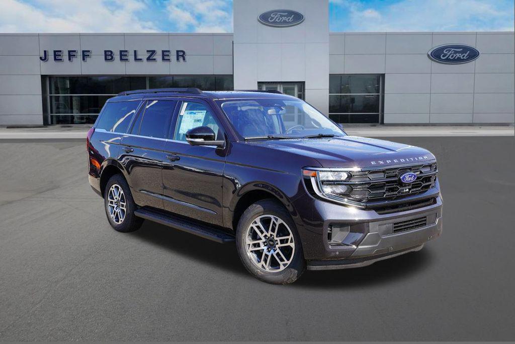 new 2025 Ford Expedition car, priced at $67,417