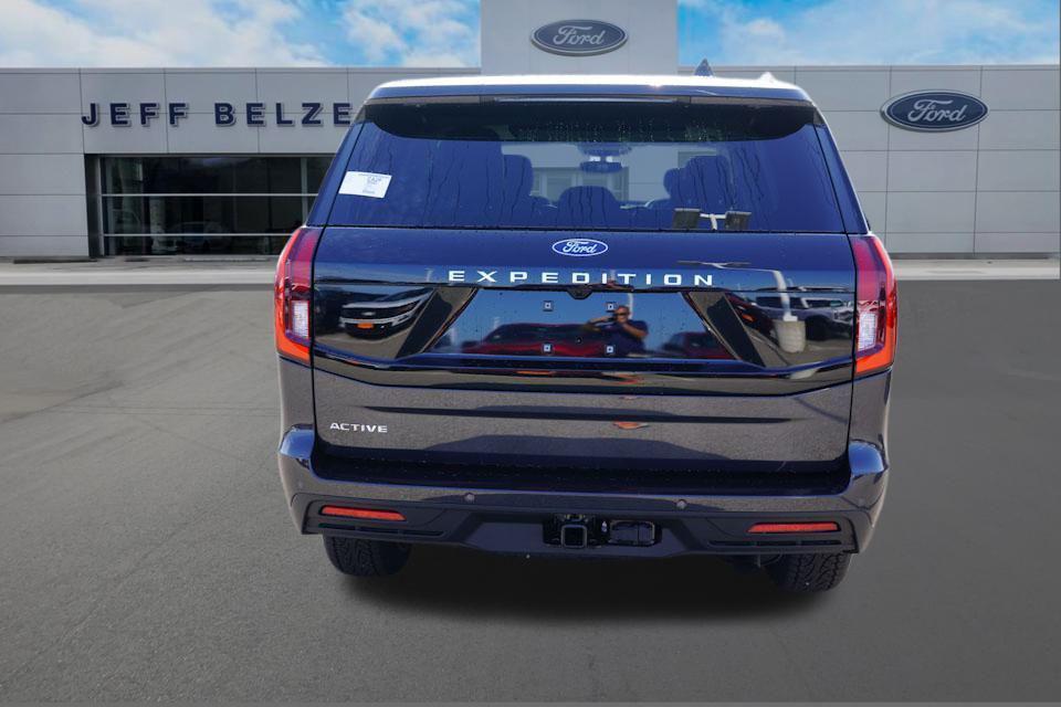 new 2025 Ford Expedition car, priced at $67,417