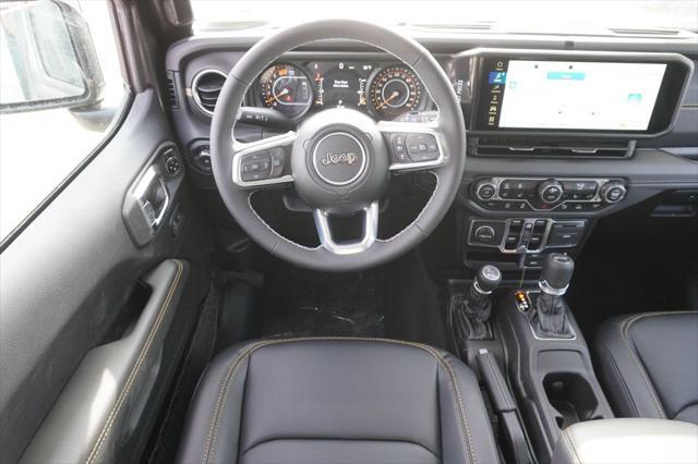 new 2025 Jeep Wrangler car, priced at $52,427