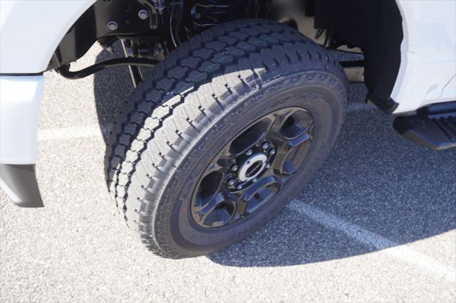 new 2025 Ford F-350 car, priced at $54,558