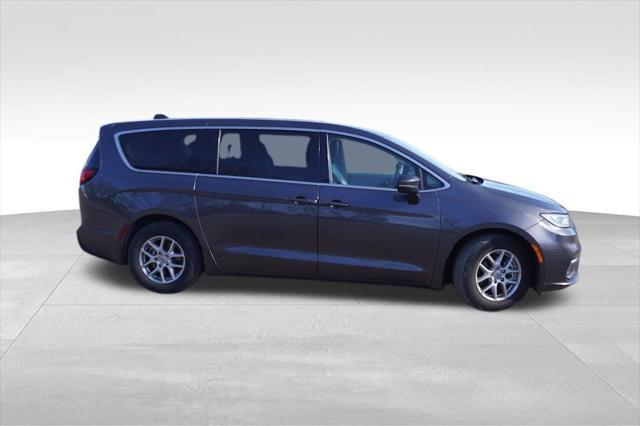 used 2023 Chrysler Pacifica car, priced at $22,887