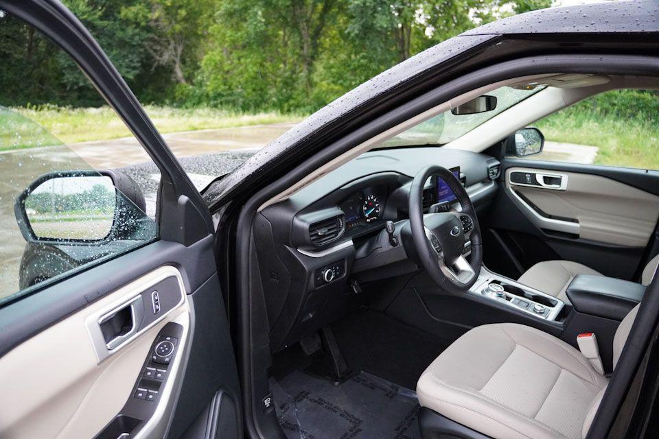 used 2023 Ford Explorer car, priced at $32,779