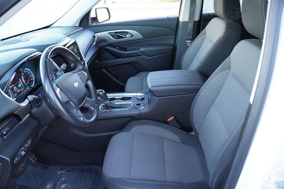 used 2019 Chevrolet Traverse car, priced at $18,043