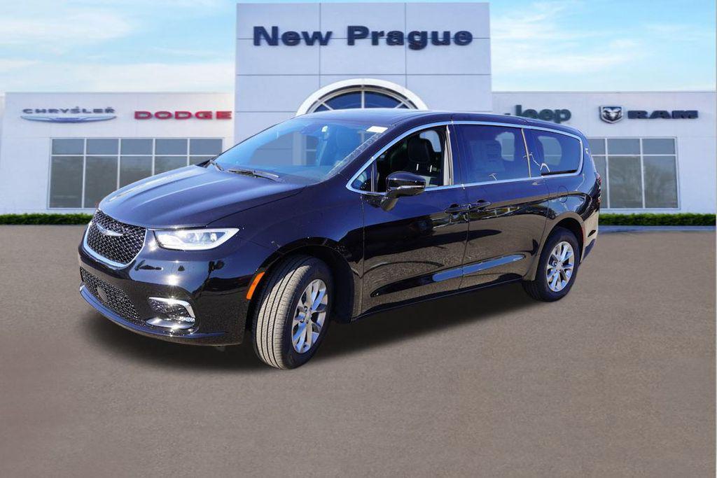 new 2026 Chrysler Pacifica car, priced at $44,832