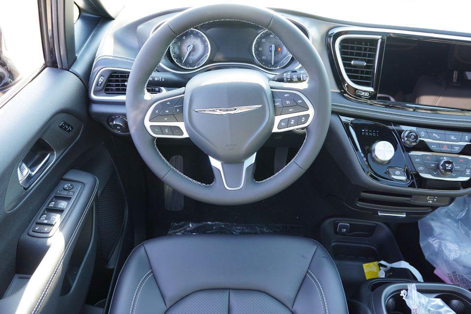 new 2026 Chrysler Pacifica car, priced at $44,832