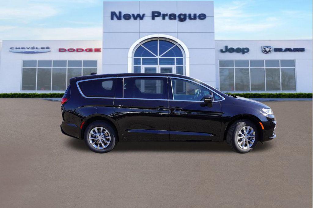 new 2026 Chrysler Pacifica car, priced at $44,832