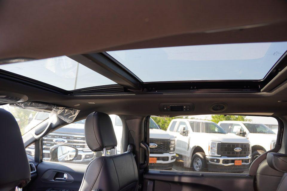 new 2026 Chrysler Pacifica car, priced at $44,832