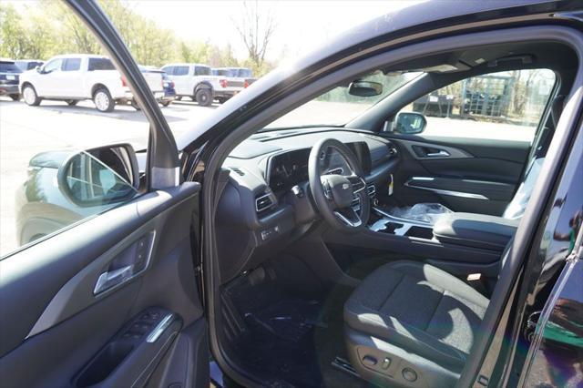 new 2025 Chevrolet Traverse car, priced at $40,395