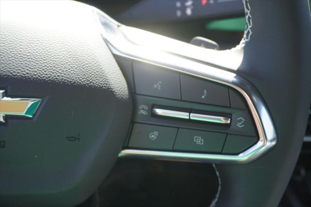 new 2025 Chevrolet Traverse car, priced at $40,395