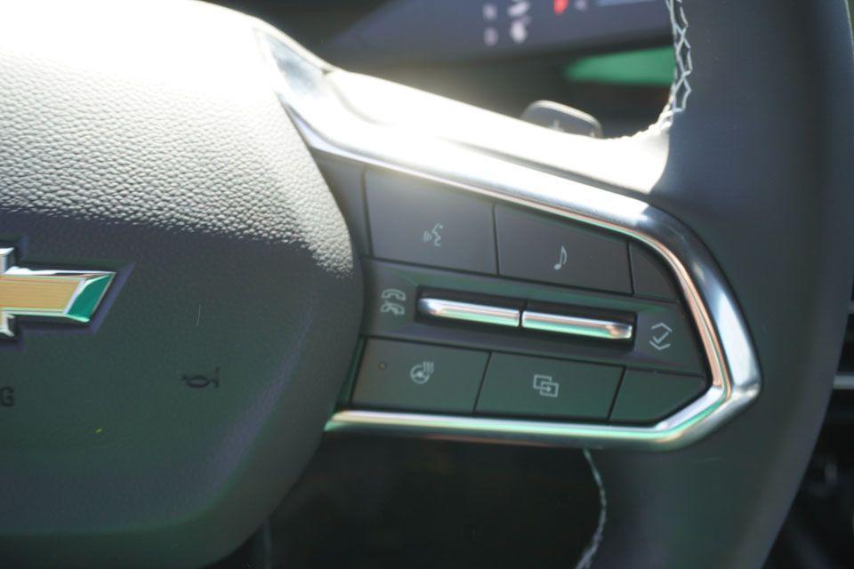 new 2025 Chevrolet Traverse car, priced at $38,195