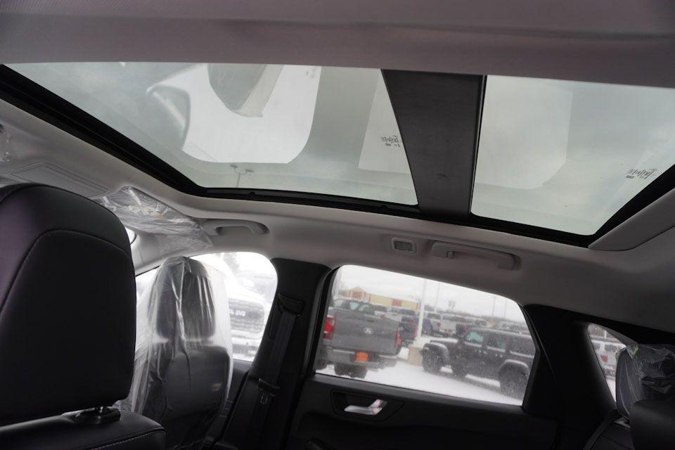 new 2025 Ford Escape car, priced at $31,052