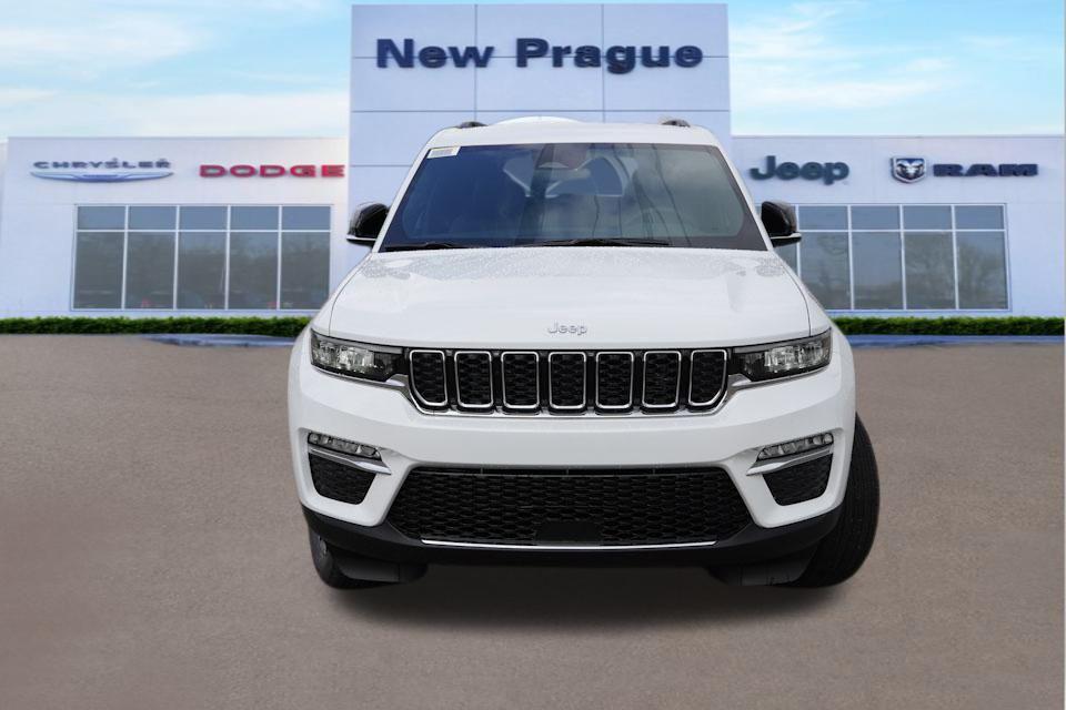 new 2025 Jeep Grand Cherokee car, priced at $42,926