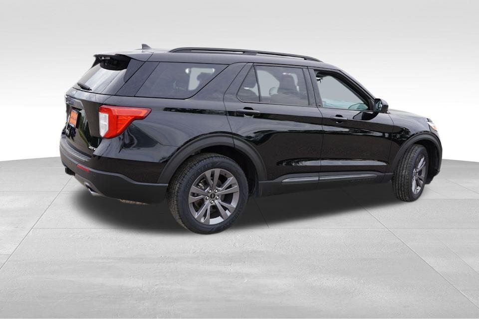 used 2022 Ford Explorer car, priced at $30,445