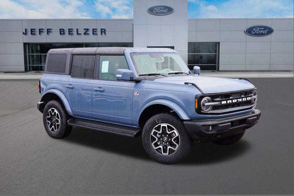 new 2025 Ford Bronco car, priced at $48,322