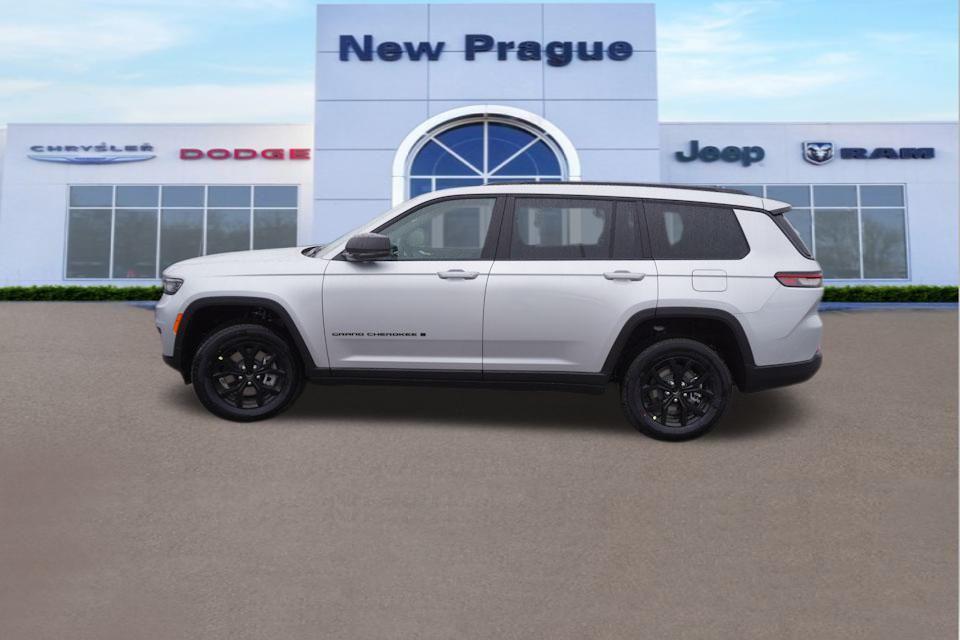 new 2025 Jeep Grand Cherokee L car, priced at $39,878