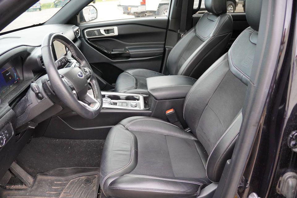 used 2022 Ford Explorer car, priced at $34,164