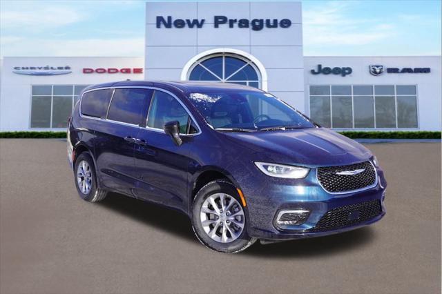 new 2025 Chrysler Pacifica car, priced at $42,101