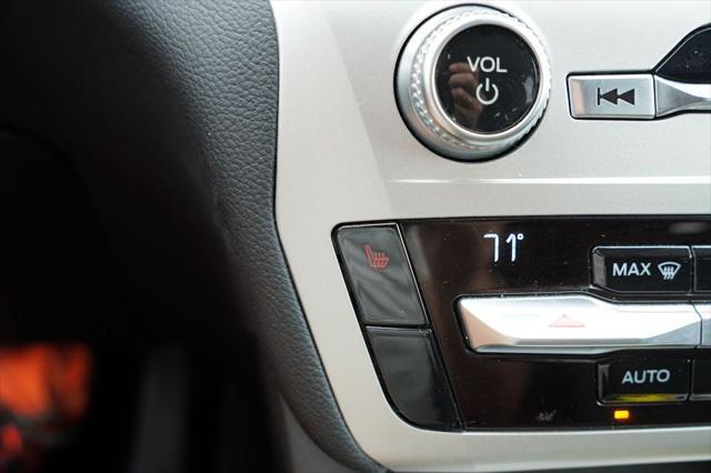 used 2021 Ford Explorer car, priced at $30,200