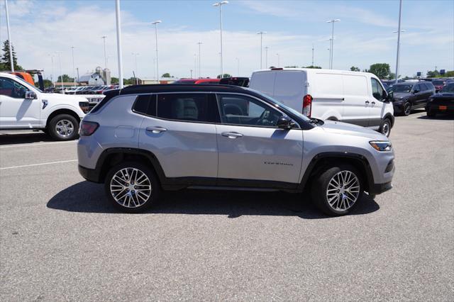 new 2024 Jeep Compass car, priced at $37,246