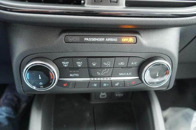 new 2025 Ford Escape car, priced at $29,683