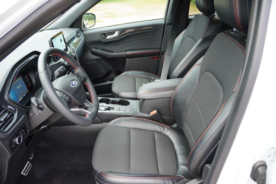 used 2023 Ford Escape car, priced at $24,952
