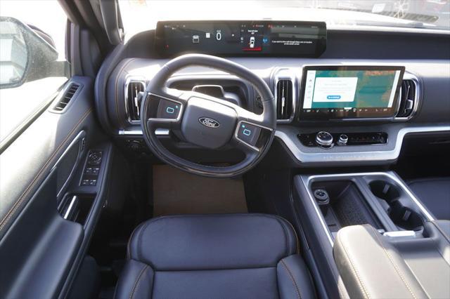 new 2025 Ford Expedition car, priced at $82,915