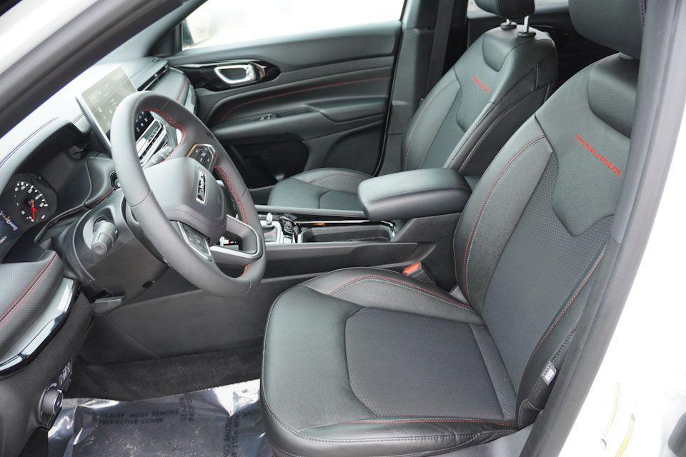 used 2023 Jeep Compass car, priced at $25,218