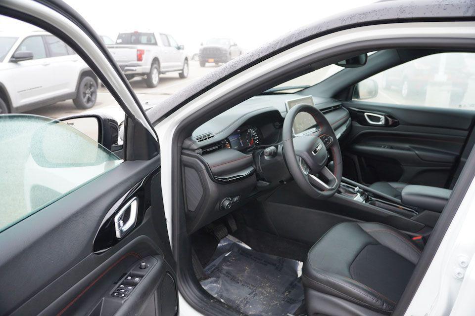 used 2023 Jeep Compass car, priced at $25,218