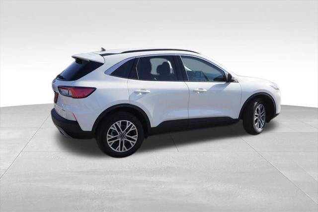 used 2022 Ford Escape car, priced at $25,689