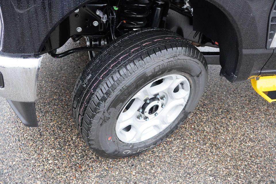 new 2026 Ford F-350 car, priced at $62,642